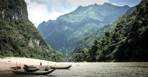 Fotografia rieky Mekong s okolitou krajinou