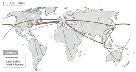 Mapa znázorňujúca zmenené letecké koridory obchádzajúce vojnovú zónu a oblasti najväčších lesných požiarov.