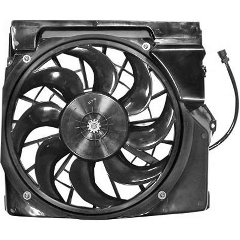 Schéma domácej klimatizácie: ventilátor v kombinácii s chladiacim médiom (ľadom alebo vodným okruhom)