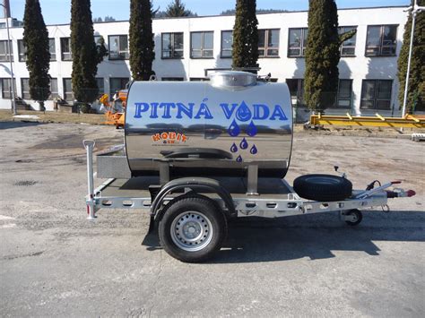 Porovnanie veľkosti nádrží na vodu pôvodného a nového modelu Evapolar