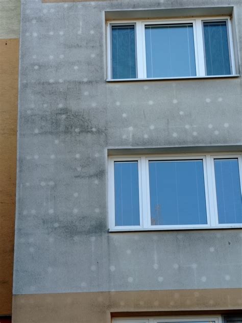 Vizualizácia tepelných mostov na fasáde budovy