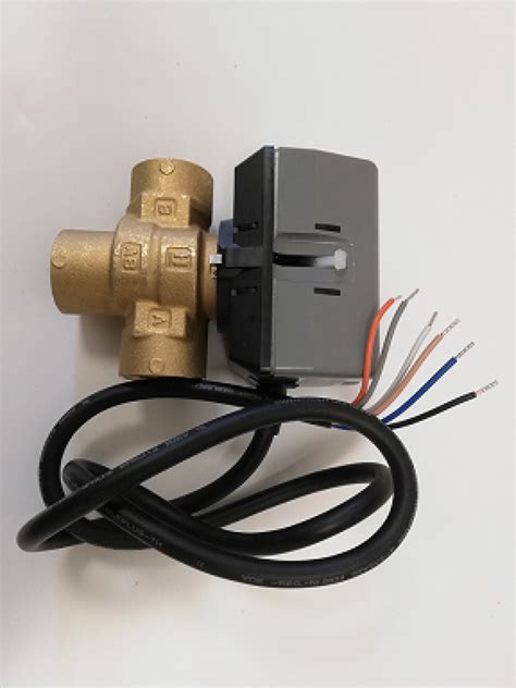 Elektronický trojcestný ventil s pohonným mechanizmom
