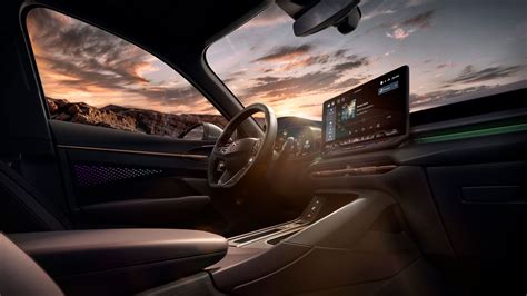 Ilustračná fotografia interiéru moderného automobilu s viditeľnou klimatizačnou jednotkou