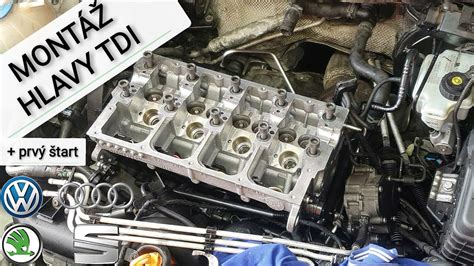 Detailný pohľad na demontované časti okolo termostatu s vyznačením skrutiek a hadíc