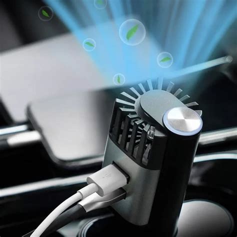 USB ionizátor v interiéri auta