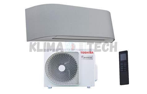 Detail parapetnej klimatizácie Toshiba s vyznačeným prúdením vzduchu