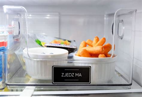 infografika s tipmi na organizáciu chladničky