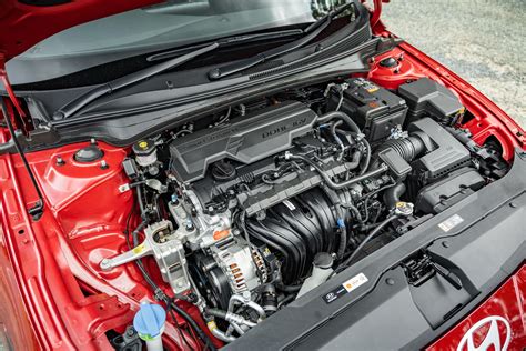 schéma umiestnenia termostatu v motore Hyundai i30 s vyznačeným termostatom