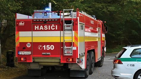 Ilustračná fotografia hasičského zásahu pri požiari v objekte