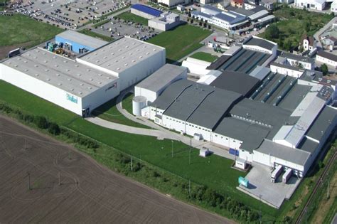 Letecký pohľad na výrobný areál spoločnosti Protherm Production v Skalici