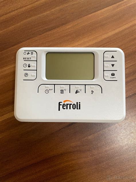 Ilustrácia automatického ovládacieho panelu kotla Ferroli