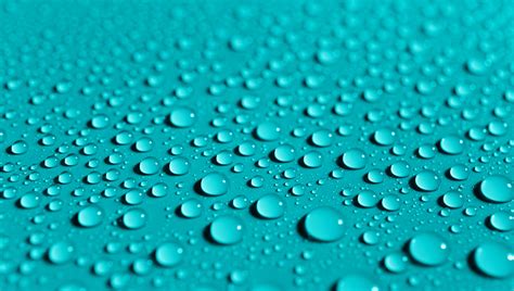 Ilustrácia princípu hydrofóbneho náteru - kvapky vody sa zhlukujú a stekajú z povrchu.