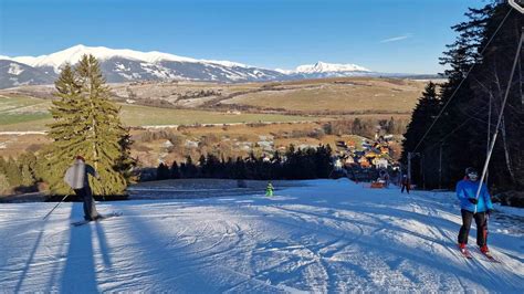 Rodinný lyžiarsky svah v Ski centre Opalisko.