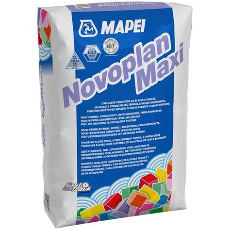 Balenie samonivelizačnej malty Mapei Novoplan Maxi.